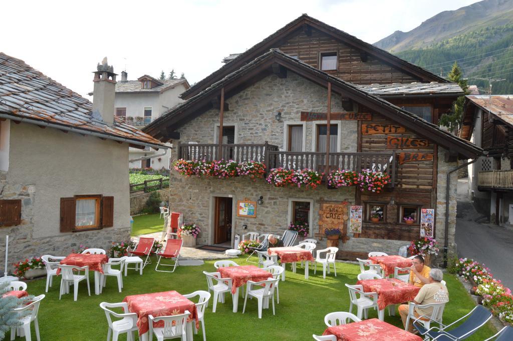 Petit Giles 2* Cogne
